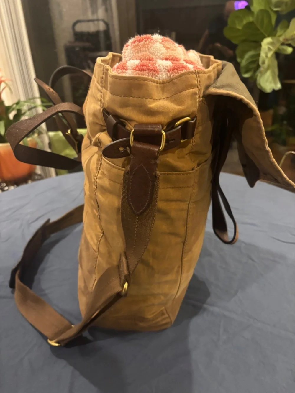J. Crew J Crew Abingdon Messenger Bag Field Bag. British Tan Khaki color way.